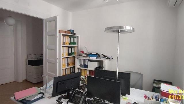 Poslovni prostor, Dvosoban, Izdavanje, 34m2, Studentski trg, Stari grad, Uzun Mirkova