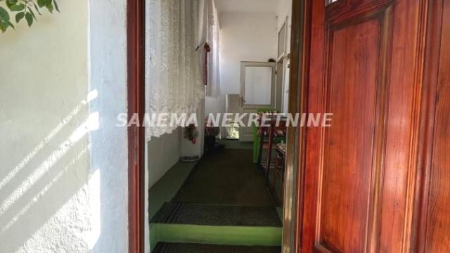 Stan, Troiposoban, Prodaja, 100m2, Venac, Gradska lokacija, Sombor