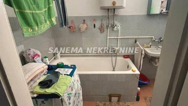 Stan, Troiposoban, Prodaja, 100m2, Venac, Gradska lokacija, Sombor