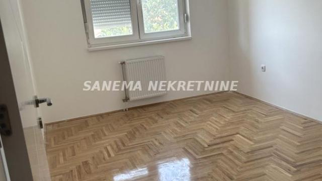 Stan, Trosoban, Prodaja, 62m2, Centar, Gradska lokacija, Sombor