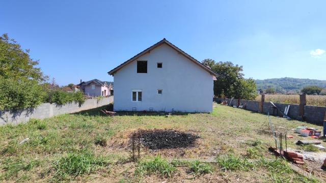 Kuća, Prodaja, 260m2, Okolno mesto, Jagodina