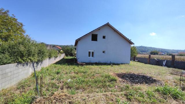 Kuća, Prodaja, 260m2, Okolno mesto, Jagodina