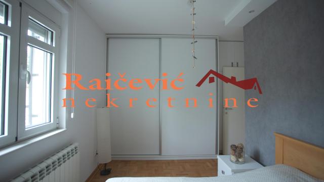 Stan, Dvosoban, Prodaja, 53m2, Golf, Čukarica, Petra Martinovica