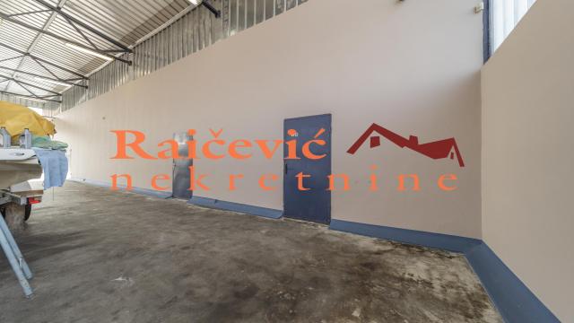 Poslovni prostor, Izdavanje, 431m2, Leštane, Grocka, Smederevski put