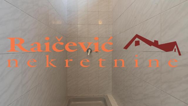 Poslovni prostor, Izdavanje, 431m2, Leštane, Grocka, Smederevski put