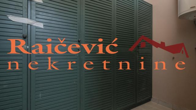 Poslovni prostor, Izdavanje, 431m2, Leštane, Grocka, Smederevski put