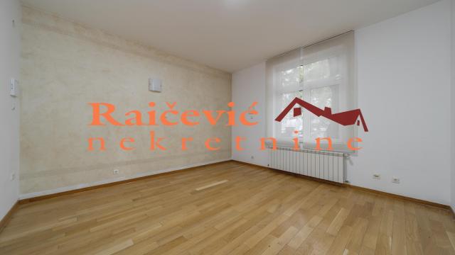 Kuća, Prodaja, 408m2, Dedinje, Savski venac, Aleksandra Stamboliskog