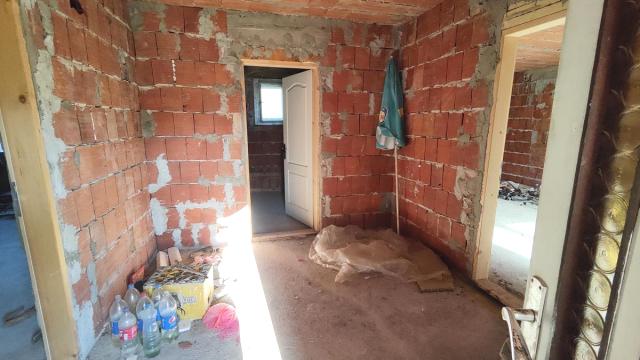 Kuća, Prodaja, 232m2, Bresje, Okolno mesto, Jagodina
