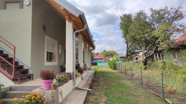 Kuća, Petosoban, Prodaja, 160m2, Vinorača, Okolno mesto, Jagodina