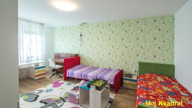 Stan, Petosoban, Prodaja, 160m2, YUBC, Novi Beograd, Bulevar Mihajla Pupina