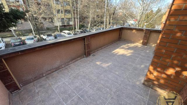 Kuća, Petosoban, Izdavanje, 220m2, Bežanijska kosa 1, Novi Beograd, Stojana Aralice