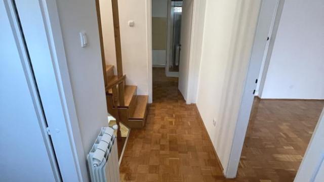 Kuća, Petosoban, Izdavanje, 220m2, Bežanijska kosa 1, Novi Beograd, Stojana Aralice