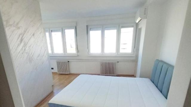 Stan, Jednoiposoban, Izdavanje, 44m2, Centar, Stari grad, Topličin venac