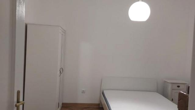 Stan, Dvosoban, Izdavanje, 58m2, Južni bulevar, Vračar, Veljka Milićevića