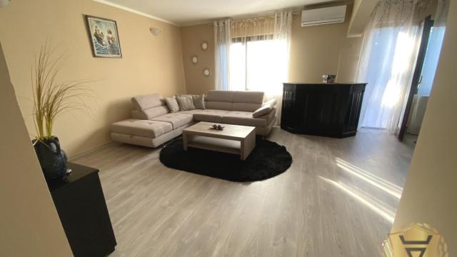 Stan, Trosoban, Izdavanje, 70m2, Galenika, Zemun, Lazara Mamuzica