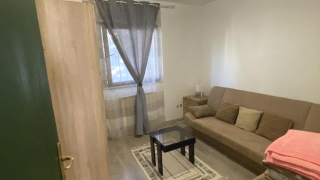 Stan, Trosoban, Izdavanje, 70m2, Galenika, Zemun, Lazara Mamuzica
