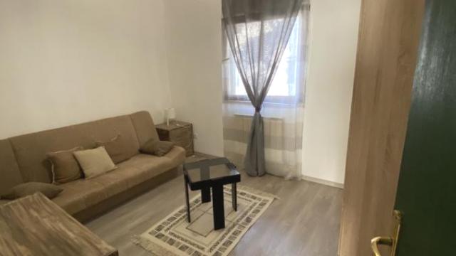 Stan, Trosoban, Izdavanje, 70m2, Galenika, Zemun, Lazara Mamuzica