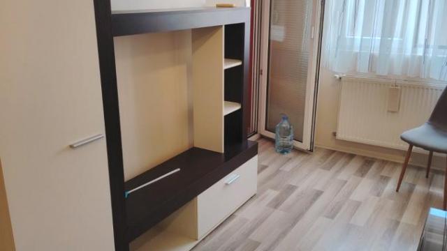 Stan, Jednosoban, Izdavanje, 35m2, Centar, Gradska lokacija, Jagodina