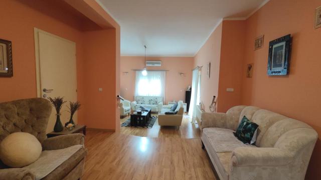 Kuća, Prodaja, 336m2, Tavrića obori, Gradska lokacija, Jagodina