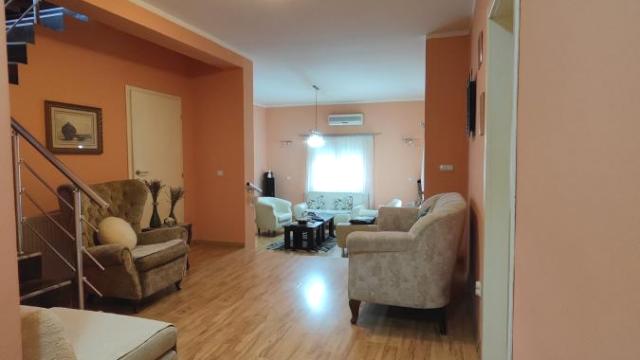 Kuća, Prodaja, 336m2, Tavrića obori, Gradska lokacija, Jagodina