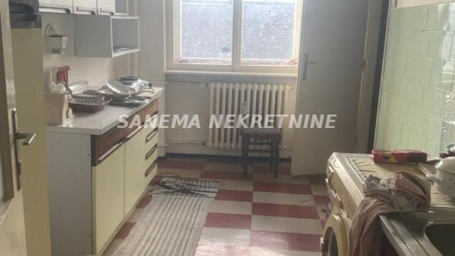 Stan, Trosoban, Prodaja, 73m2, Centar, Gradska lokacija, Sombor