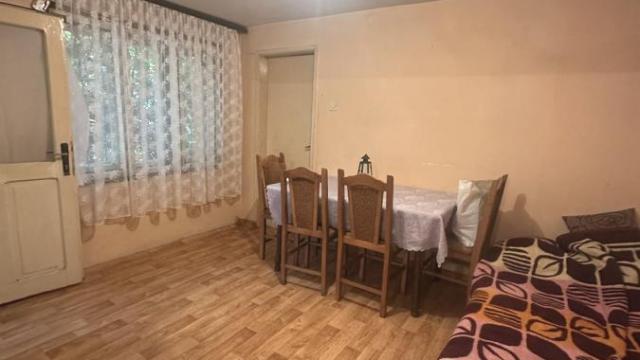 Kuća, četvorosoban, Prodaja, 60m2, Gradska lokacija, Ćuprija