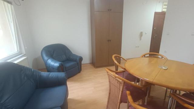 Stan, Jednosoban, Prodaja, 42m2, Centar, Gradska lokacija, Jagodina