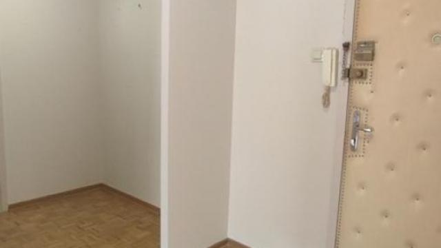 Stan, Trosoban, Izdavanje, 81m2, Blok 30 (B92), Novi Beograd, Bulevar Mihajla Pupina