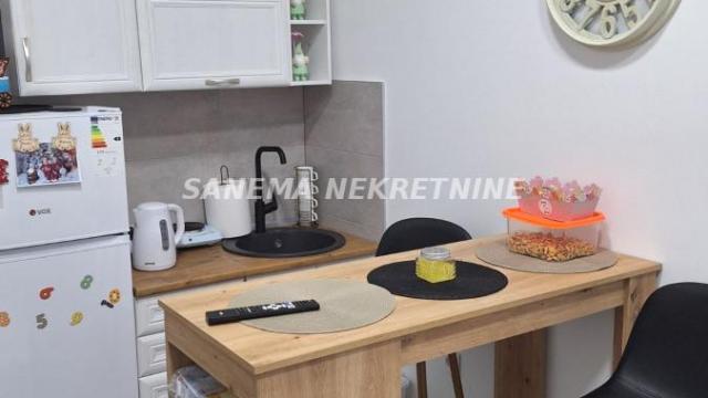 Poslovni prostor, Garsonjera, Prodaja, 21m2, Centar, Gradska lokacija, Sombor