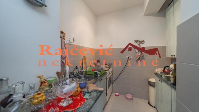 Stan, Dvoiposoban, Prodaja, 42m2, Cvetanova ćuprija, Zvezdara, Jovana Belica