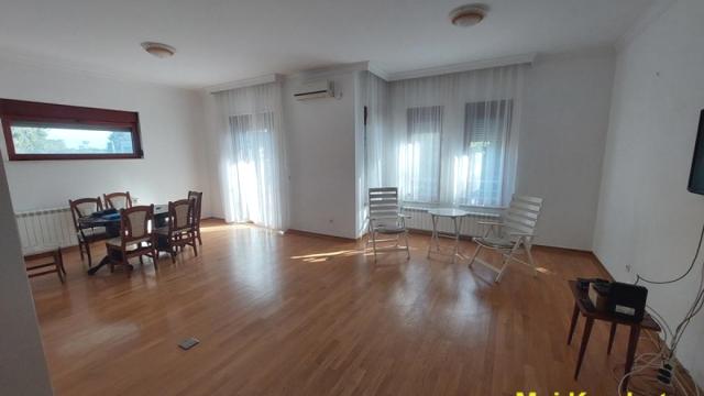 Stan, Trosoban, Izdavanje, 120m2, Dedinje, Savski venac, Mihaila Avramovića