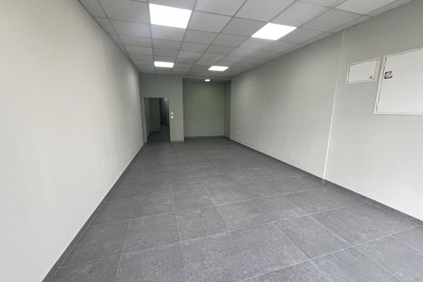 prodaja, poslovni-prostor,
centar-grad-jagodina, 688005, troiposoban