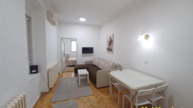 Stan, Jednoiposoban, Izdavanje, 40m2, Atelje 212, Stari grad, Svetogorska