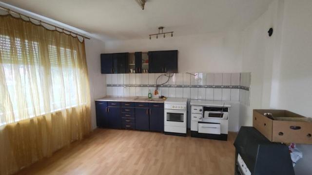 Kuća, četvorosoban, Prodaja, 150m2, Donje Štiplje, Okolno mesto, Jagodina