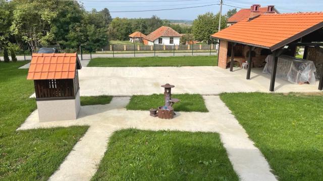 Kuća, Petosoban, Prodaja, 100m2, Belosavci, Okolno mesto, Belosavci