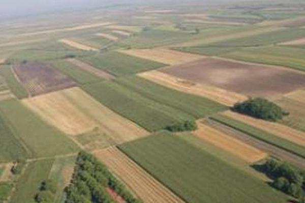 prodaja, plac,
rusanj-cukarica-beograd, 696687, rusanj