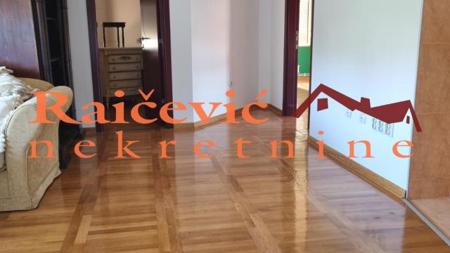 Kuća, Petosoban, Prodaja, 230m2, Jajinci, Voždovac, Torlacki vis