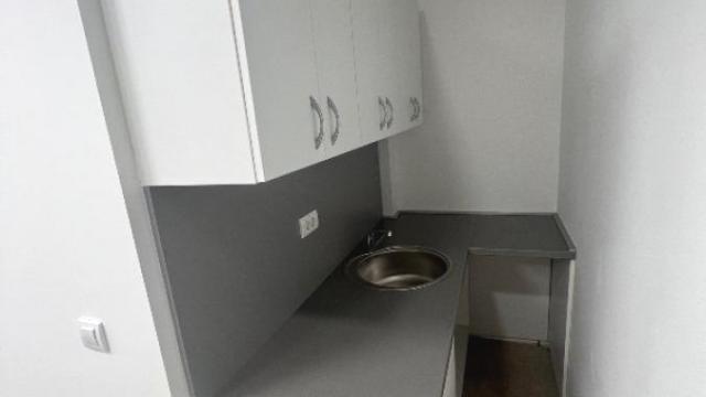 Poslovni prostor, Izdavanje, 100m2, Stari Merkator, Novi Beograd, Palmira Toljatija