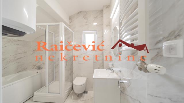 Stan, četvorosoban, Prodaja, 102m2, Autokomanda, Voždovac, Admirala Vukovica
