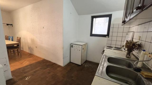 Kuća, Prodaja, 300m2, Tabane, Gradska lokacija, Jagodina