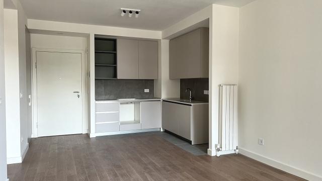Stan, Dvosoban, Izdavanje, 54m2, Quartet 1