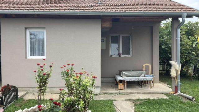 Kuća, Dvosoban, Prodaja, 40m2, Dragocvet, Okolno mesto, Jagodina