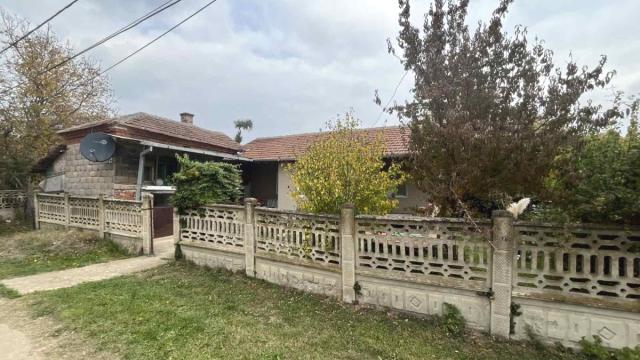 Kuća, Dvosoban, Prodaja, 40m2, Dragocvet, Okolno mesto, Jagodina