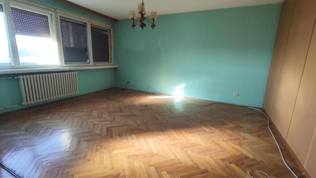 Stan, Troiposoban, Prodaja, 80m2, Centar, Gradska lokacija, Jagodina