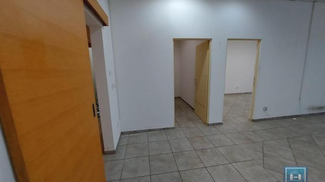 Poslovni prostor, Jednosoban, Izdavanje, 53m2, Centar, Gradska lokacija, Jagodina