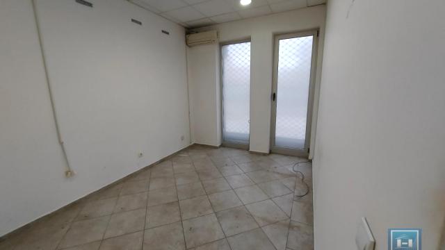 Poslovni prostor, Jednosoban, Izdavanje, 53m2, Centar, Gradska lokacija, Jagodina