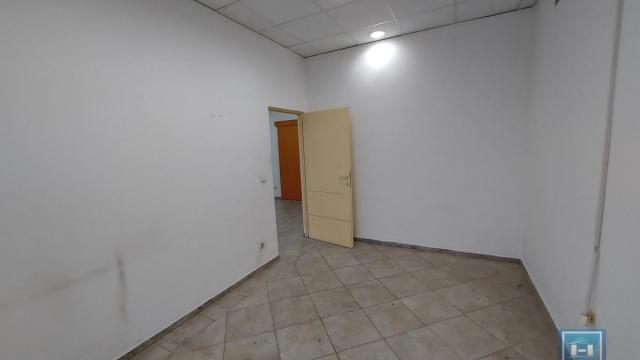 Poslovni prostor, Jednosoban, Izdavanje, 53m2, Centar, Gradska lokacija, Jagodina