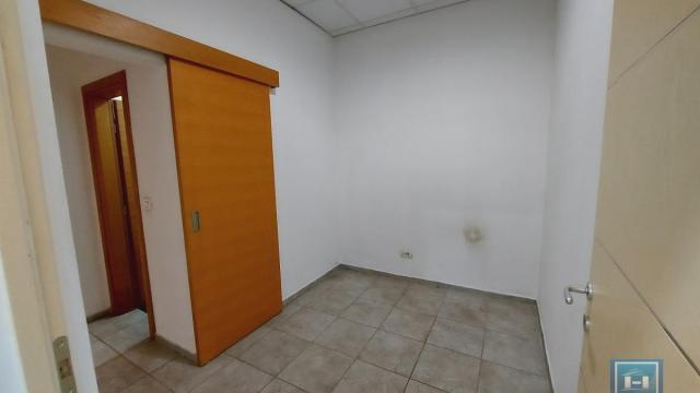 Poslovni prostor, Jednosoban, Izdavanje, 53m2, Centar, Gradska lokacija, Jagodina