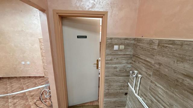 Poslovni prostor, Izdavanje, 44m2, Centar, Gradska lokacija, Jagodina