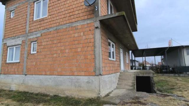 Kuća, Prodaja, 194m2, Ribare, Okolno mesto, Jagodina